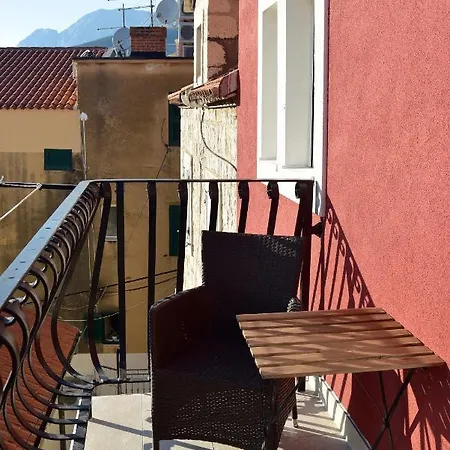 Sumic Harbour View Appartement