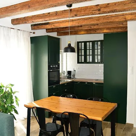 Sumic Harbour View Apartament