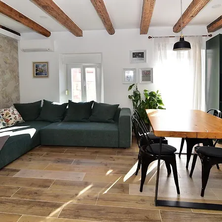 Apartament Sumic Harbour View Makarska