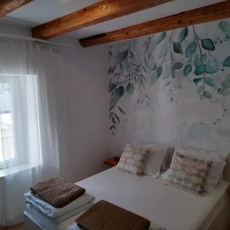 Sumic Harbour View Apartament Makarska