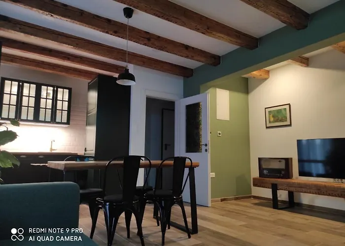 Sumic Harbour View Апартаменты